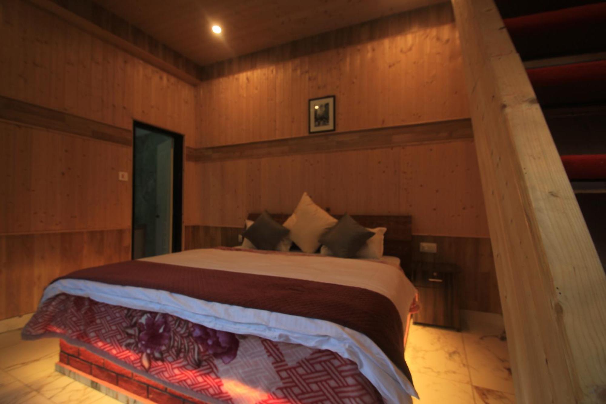 Sukoon Resort Banjar Exterior photo