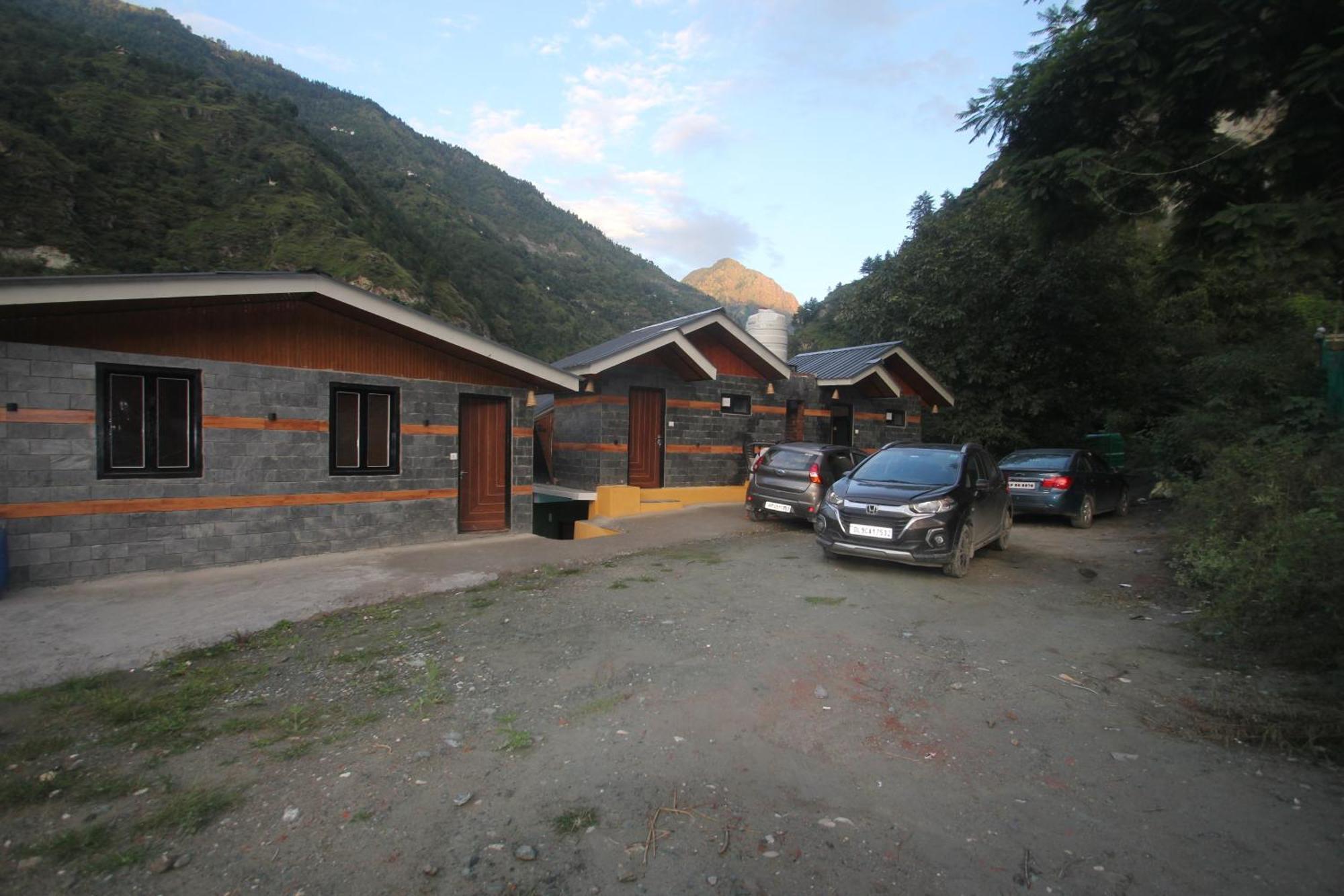 Sukoon Resort Banjar Exterior photo
