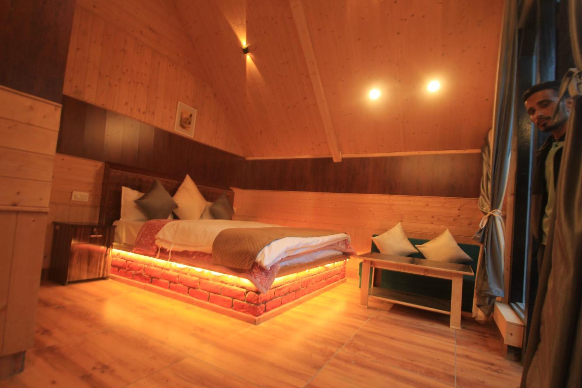 Sukoon Resort Banjar Exterior photo